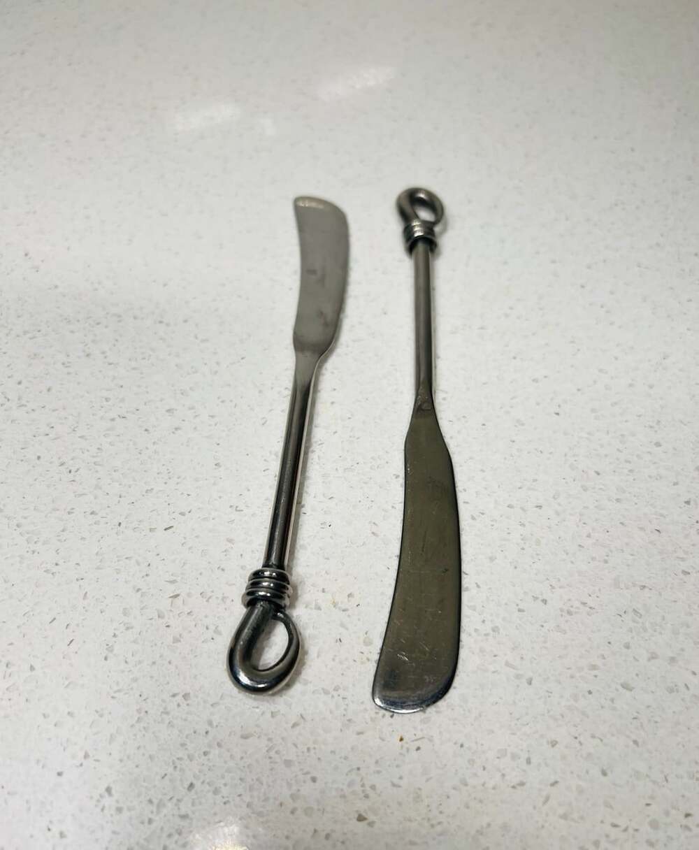 Stainless Steel Butter Spreaders Set of 2 Loop Handle 18/8